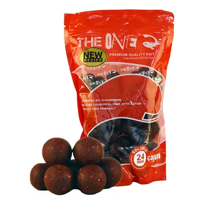 The one boilies rozpustné red soluble jahoda kořeněná klobása 1 kg - 24 mm