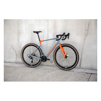 Gravelové kolo Ridley Grifn GRX 800 - Rich Orange Metallic/Bermuda Grey