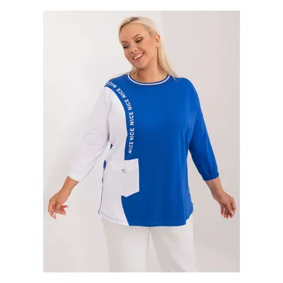 Tmavě modrá halenka plus size s 3/4 rukávy