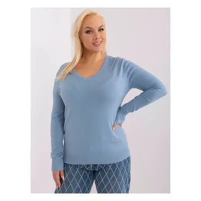 Světle modrý vypasovaný viskózový svetr plus size velikosti XL