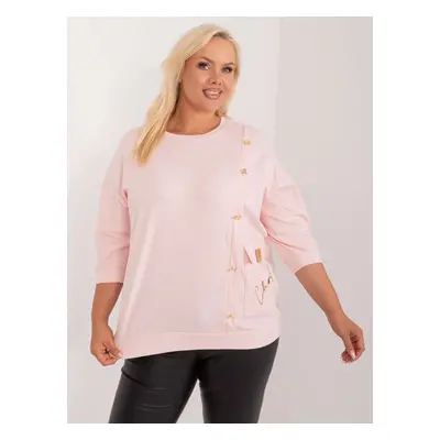 Světle růžová halenka plus size s aplikací