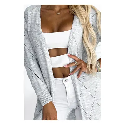 486-1 Cardigan - svetr s prodlouženým zadním dílem s prolamovanými diamanty - GREY