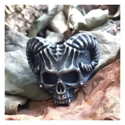 prsten Horned Devil Skull