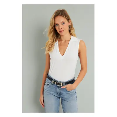 Cool & Sexy Women's Polo Neck Blouse White