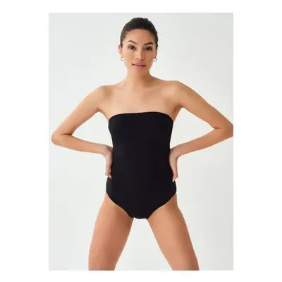 Dagi Black Strapless Swimwear