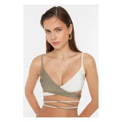 Dámský bikinový top Trendyol Color block