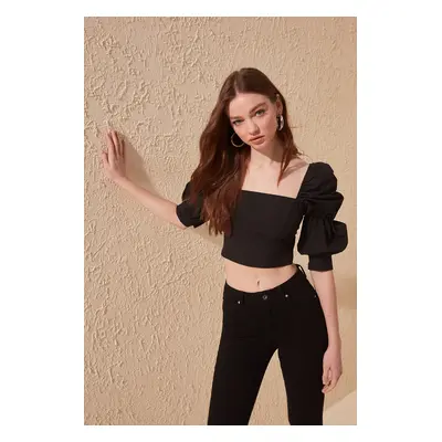 Dámský crop top Trendyol Ruffle detailed