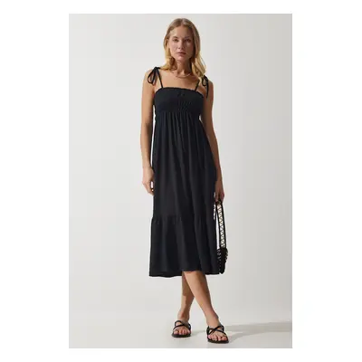 Happiness İstanbul Women's Black Strappy Crinkle Summer Knitted Dress