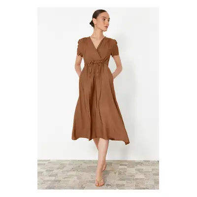 Trendyol Brown V-neck Midi Woven Dress with Opened Waist