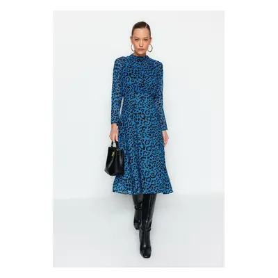 Tkané šaty Trendyol Blue Midi Leopard vzor