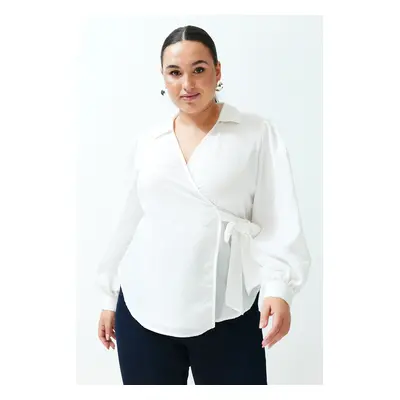 Trendyol Curve Ecru Polo Neck Double Breasted Closure Woven Blouse