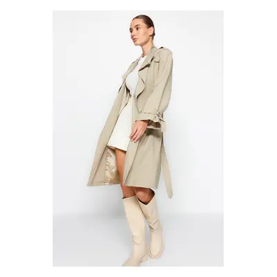 Trendyol Beige Oversize trenčkot širokého střihu s páskem