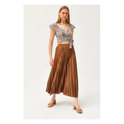 Olalook Milk Brown Leather Look A-Line Pleat Skirt