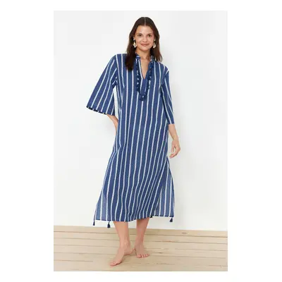 Trendyol Striped Maxi Woven Beach Kimono&Caftan