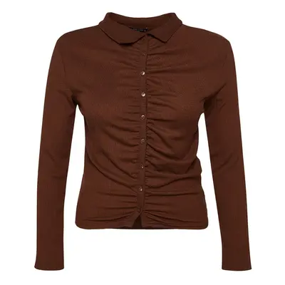 Trendyol Curve Brown Fitted Gathered Knitted Shirt