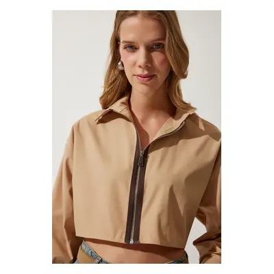 Happiness İstanbul Women's Sand Zipper Poplin Crop Shirt