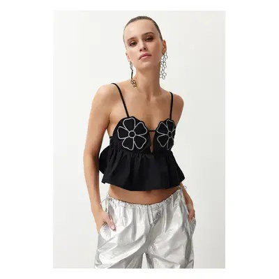 Trendyol Black Crop Floral Embroidered Woven Blouse