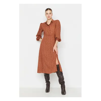 Dámské šaty Trendyol TWOAW23EL01349/Brown