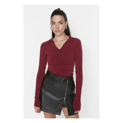 Trendyol Burgundy Slim Nabíraný Polo Neck Flexibilní pletená halenka