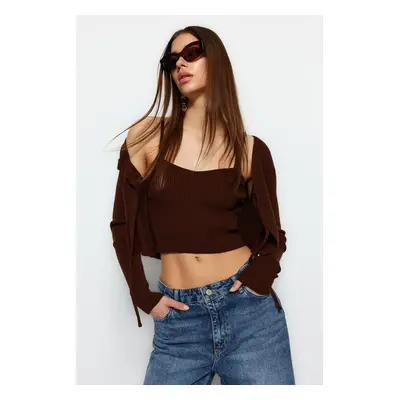 Trendyol Brown Crop Tie Detailní halenka - svetrový pletený oblek