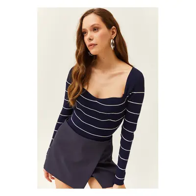 Olalook Women's Striped Navy Blue Kiss Collar Crop Knitwear Blouse