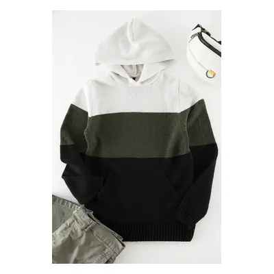 Trendyol Khaki Regular Fit Woolen Hooded Color Block Knitwear Sweater