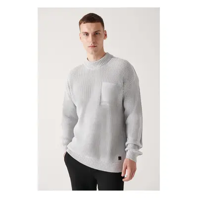 Avva Men's Gray Crew Neck Pocket Detailed Cotton Loose Comfort Fit Relaxed Cut Knitwear Sweater