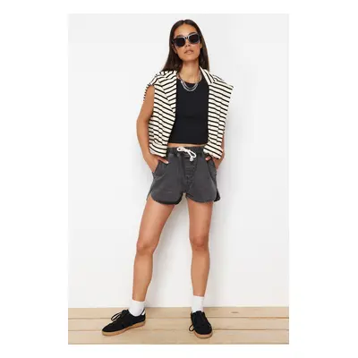 Trendyol Black Elastic Waist High Waist Denim Shorts