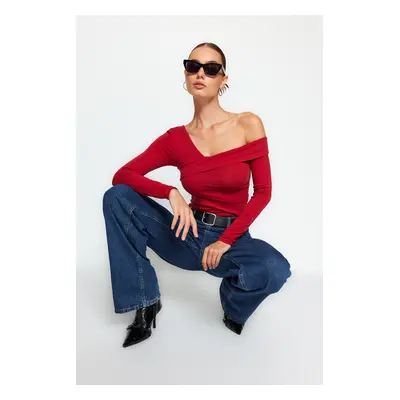 Trendyol Claret červená bavlněná pletená halenka pružnými volánky, přiléhavý crop top