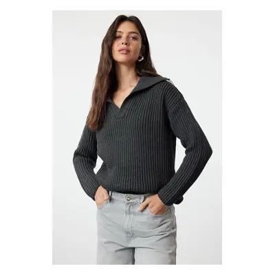 Trendyol Anthracite Basic Turn-down Collar Knitwear Sweater