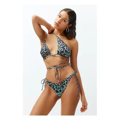 Trendyol Leopard Patterned Triangle Cut Out/Windowed Regular Bikini Set