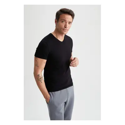 DEFACTO Slim Fit tričko s výstřihem do V