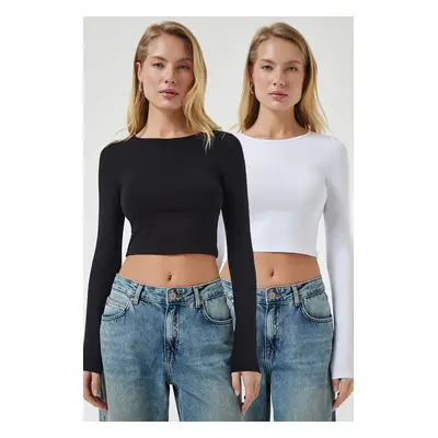 Happiness İstanbul Women's Black and White Crew Neck Basic 2-Pack Crop Knitted Blouse