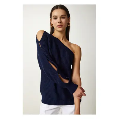 Happiness İstanbul Women's Navy Blue Window Detailed Single Sleeve Knitwear Sweater