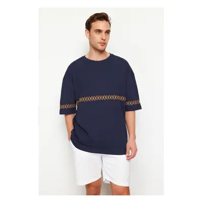 Trendyol Navy Blue Oversize/Wide Cut Embroidered 100% Cotton T-Shirt