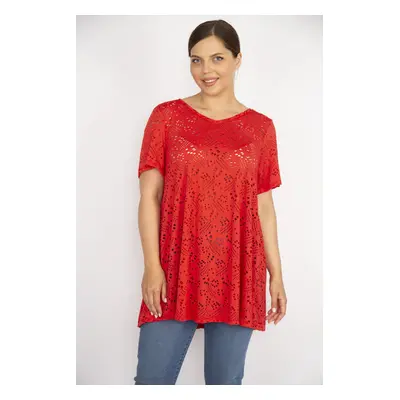 Şans Women's Pomegranate Plus Size Hole Fabric V-Neck Short Sleeve Blouse