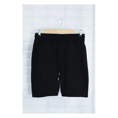 Trendyol Black Slim/Tight Fit Textured Waffle Elastic Waist Drawstring Shorts