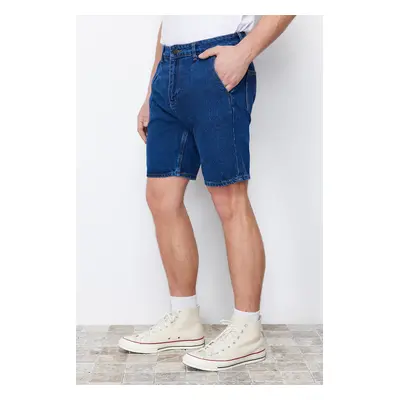 Trendyol Navy Blue Pleated Regular Shorts & Bermuda