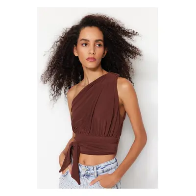 Trendyol tmavě hnědý pletený crop top s doplňky