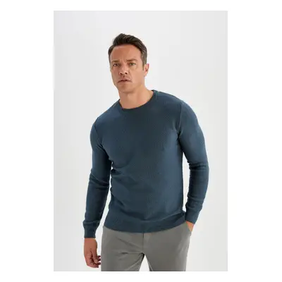 DEFACTO Standard Fit Regular Cut Crew Neck Textured Knit Sweater