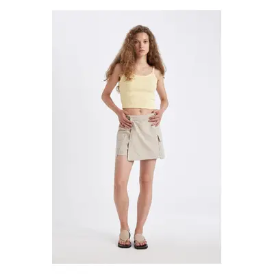 DEFACTO Regular Fit Normal Waist Cargo Pocket Gabardine Shorts Skirt