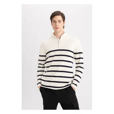 DEFACTO Standard Fit Turtleneck Thessaloniki Fabric Sweater