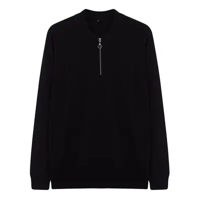 Trendyol Black Slim Fit Crew Neck Textured Knitwear Sweater