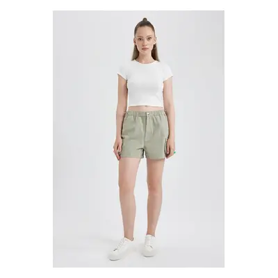 DEFACTO Coool Regular Fit Normal Waist Gabardine 100% Cotton Shorts