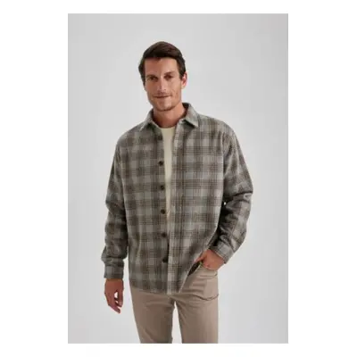 DEFACTO Relax Fit Polo Collar Buttoned Thick Fabric Plaid Patterned Shirt Jacket