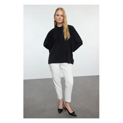 Trendyol Black Oversize/Wide Fit Crew Neck Stretchy Knitted Blouse