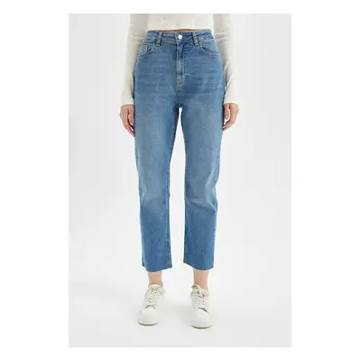 DEFACTO Mary Vintage Straight Fit High Waist Cut-Off Ankle Length Jean Washed Trousers