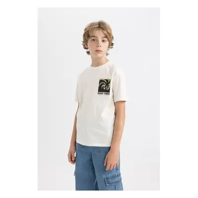 DEFACTO Boy&#39;s Crew Neck Printed Short Sleeve T-Shirt