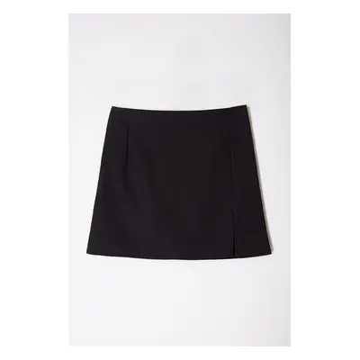 Trendyol Black Slit Detailed Mini Woven Skirt