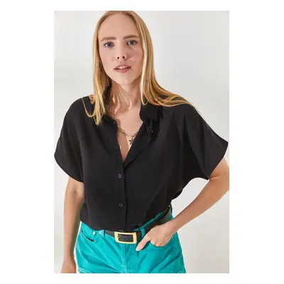 Olalook Women's Black Bat Oversize Linen Shirt